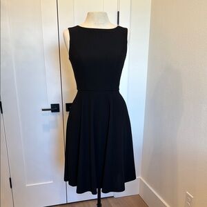 Elegant Black Sleeveless Dress